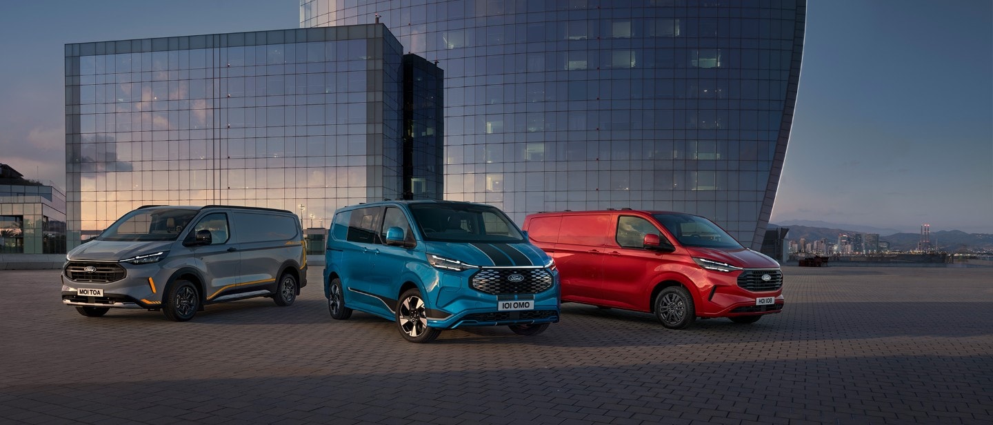 A Closer Look at the All-New Ford Transit Custom's Powertrains - Eco-Friendly Mobility