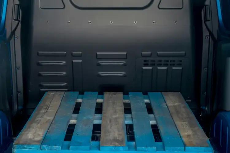 Ford Transit Courier 1.0 125 EcoBoost Limited Auto, Detail thumbnail