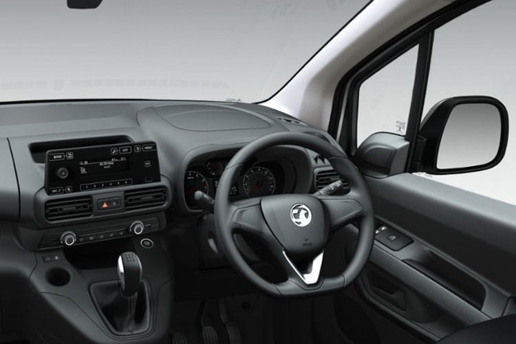 Vauxhall Combo Cargo e-COMBO Cargo Crew 2300 L2H1 50kWh Dynamic, Interior thumbnail