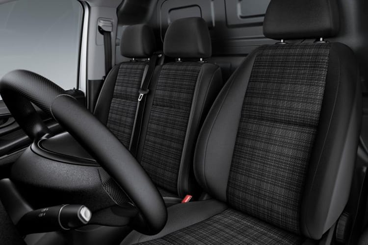 Mercedes Vito eVITO L2 85kW 41kWH Plus Package, Interior thumbnail
