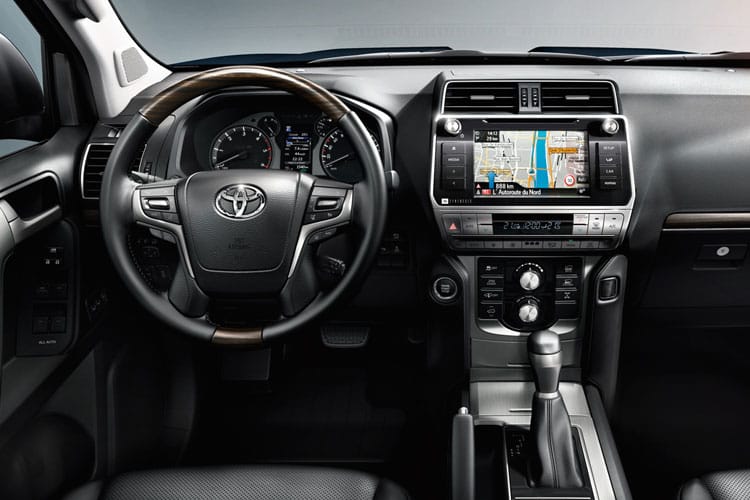 Toyota Land Cruiser Long Wheel Base Commercial 3 Door 2.8D Utility, Interior thumbnail